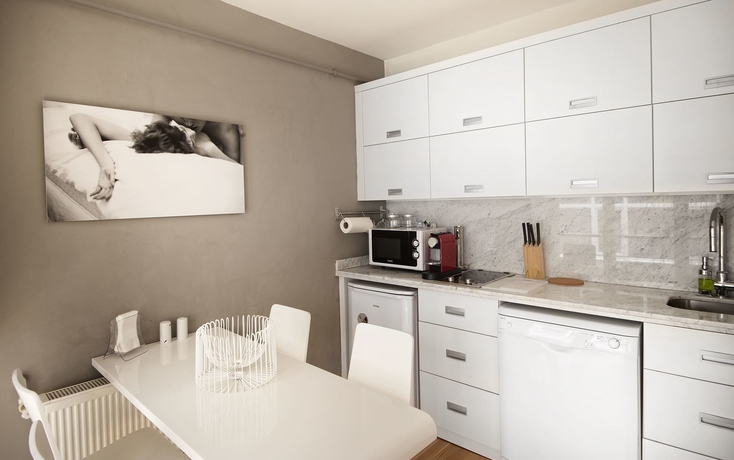 Imagen de la habitación del Apartahotel Nuru Ziya Suites. Foto 7