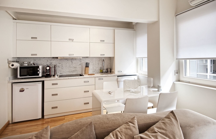 Imagen de la habitación del Apartahotel Nuru Ziya Suites. Foto 10