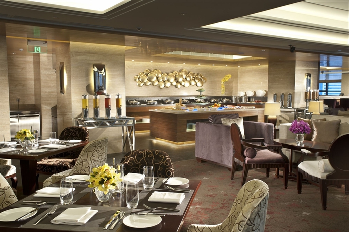 Imagen del bar/restaurante del Apartahotel Oakwood Premier Guangzhou. Foto 2