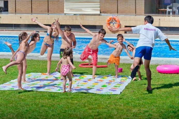 Imagen de los exteriores del Apartahotel Olimar II. Foto 6