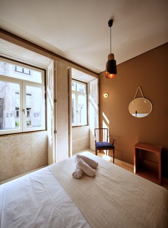 Imagen de la habitación del Apartahotel Oporto Batalha. Foto 10