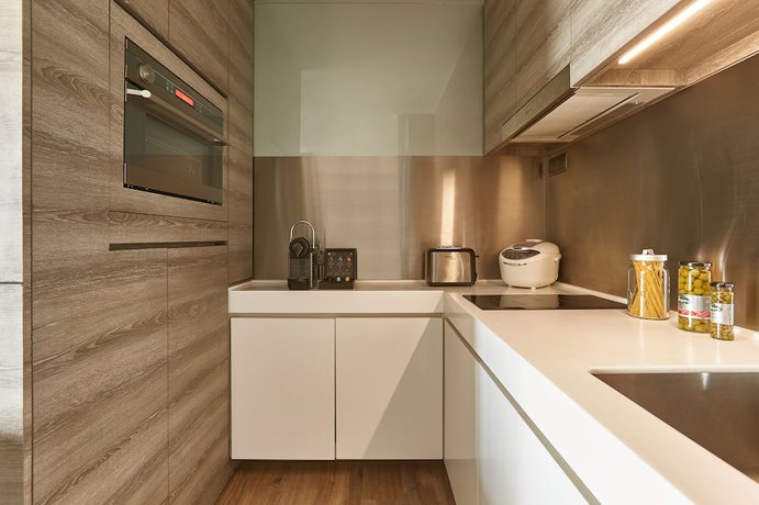 Imagen de los interiores del Apartahotel Pan Pacific Serviced Suites Beach Road, Singapore (sg Clean). Foto 10