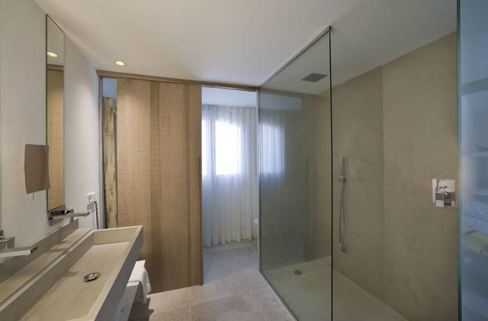 Imagen de la habitación del Apartahotel Paraíso De Los Pinos Apartamentos. Foto 8