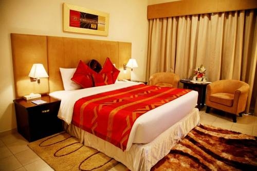 Imagen general del Apartahotel Parkside Suites. Foto 4