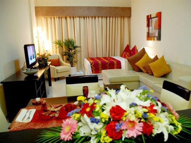 Imagen de la habitación del Apartahotel Parkside Suites. Foto 13