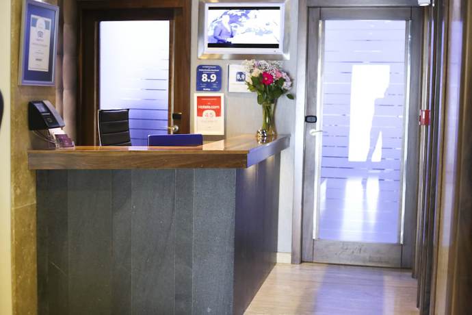 Imagen de los interiores del Apartahotel Pebbles Boutique. Foto 17