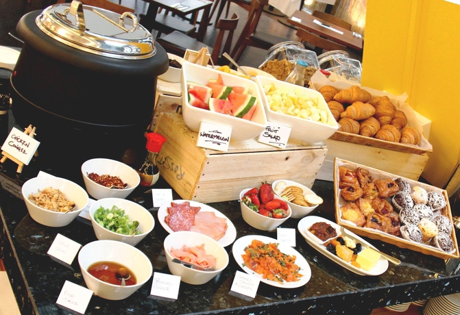 Imagen del bar/restaurante del Apartahotel Pegasus Apart'hotel. Foto 5