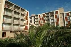 Imagen general del Apartahotel Pestana Atalaia Ocean Aparthotel. Foto 2