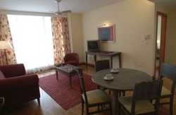 Imagen de la habitación del Apartahotel Pestana Atalaia Ocean Aparthotel. Foto 25