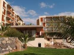 Imagen general del Apartahotel Pestana Atalaia Ocean Aparthotel. Foto 6