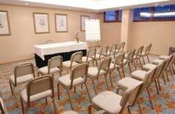 Imagen de los exteriores del Apartahotel Pestana Atalaia Ocean Aparthotel. Foto 30