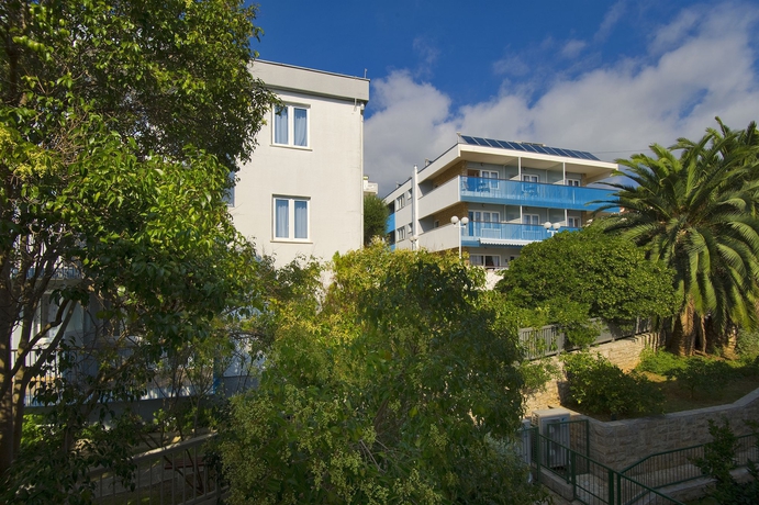 Imagen general del Apartahotel Pharia. Foto 3