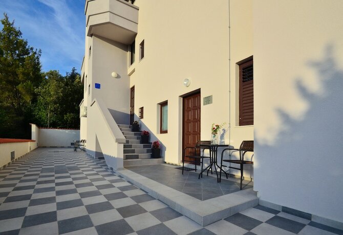 Imagen de los interiores del Apartahotel Plat. Foto 39