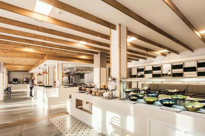 Imagen general del Apartahotel Playa Park Zensation. Foto 12