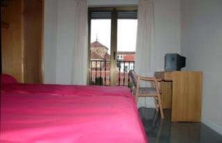 Imagen de la habitación del Apartahotel Plaza de la Libertad. Foto 4