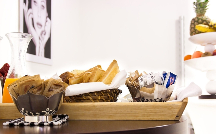 Imagen de los interiores del Apartahotel Plebiscito. Foto 16