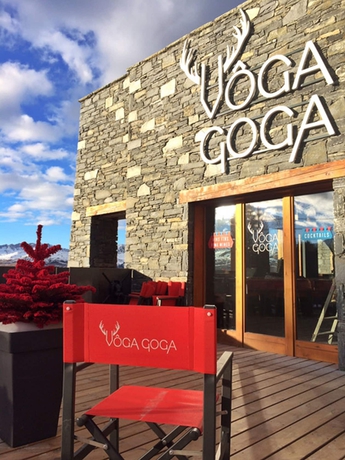 Imagen del bar/restaurante del Apartahotel Prestige Odalys Eden. Foto 4