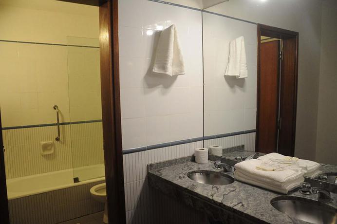 Imagen general del Apartahotel RIVIERA, VILLA CARLOS PAZ. Foto 3