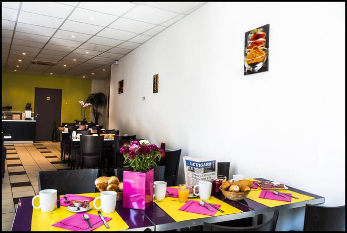 Imagen del bar/restaurante del Apartahotel - R&eacute;sidence La Closeraie. Foto 3
