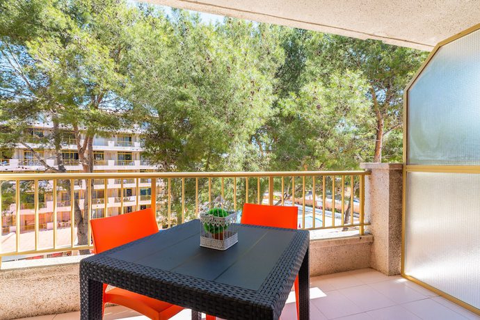 Imagen de la habitación del Apartahotel Rentalmar Salou Pacific. Foto 2