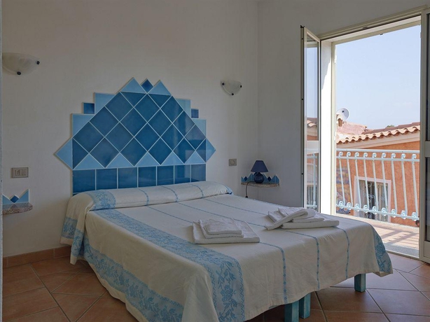 Imagen general del Apartahotel Residence Hotel Lu Nibareddu. Foto 12