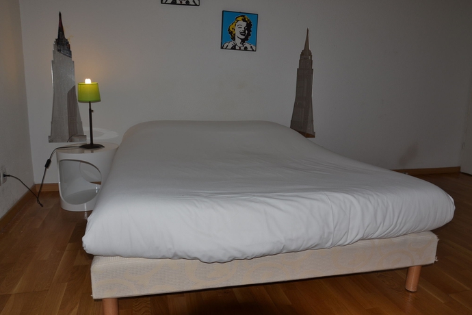 Imagen de la habitación del Apartahotel Residhotel Vieux Port. Foto 5