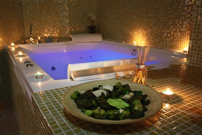 Imagen de los interiores del Apartahotel Roma Resort Colosseum. Foto 15