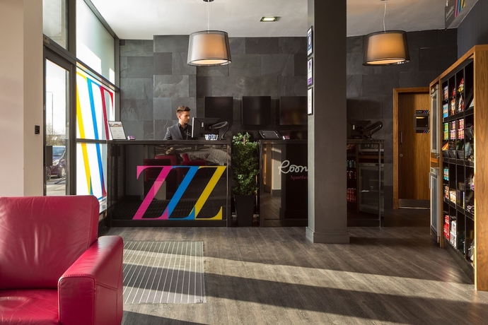 Imagen de los interiores del Apartahotel Roomzzz Leeds City West. Foto 16