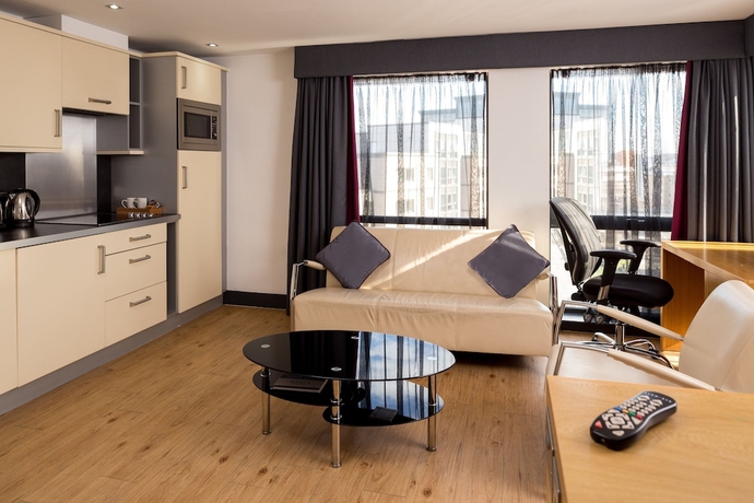Imagen de la habitación del Apartahotel Roomzzz Leeds City West. Foto 10