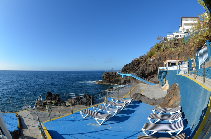 Imagen de los exteriores del Apartahotel Royal Orchid, Canico. Foto 11