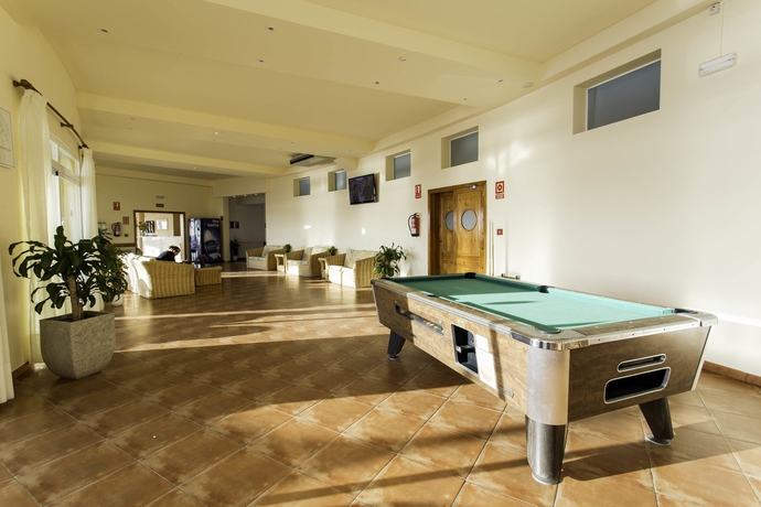 Imagen de los interiores del Apartahotel Rvhotels Sea Club Menorca. Foto 12