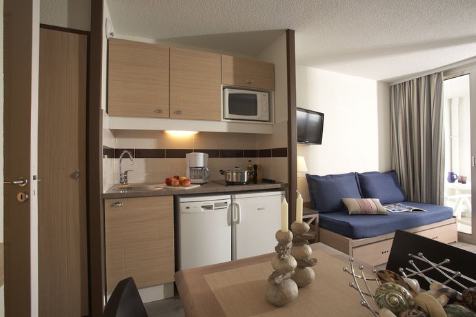 Imagen de la habitación del Apartahotel SOWELL RÉSIDENCES Le Port. Foto 4