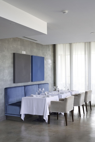 Imagen del bar/restaurante del Apartahotel Salgados Vila das Lagoas. Foto 2