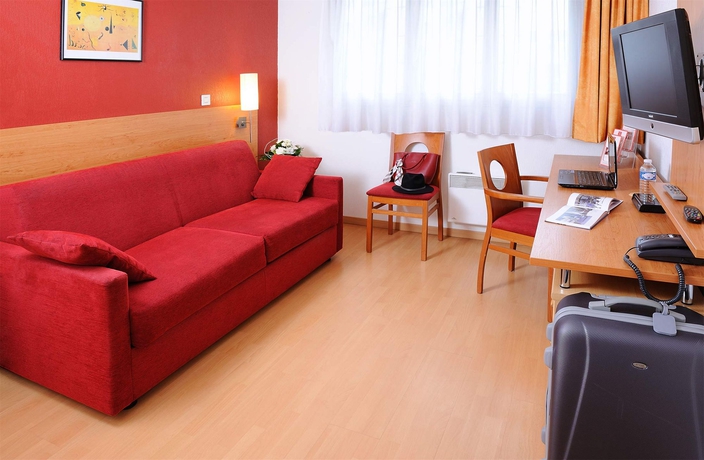 Imagen de los interiores del Apartahotel Séjours Et Affaires Tours Léonard De Vinci. Foto 11