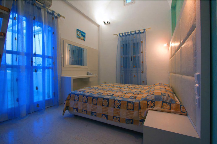 Imagen de la habitación del Apartahotel Sellada Apartments. Foto 9