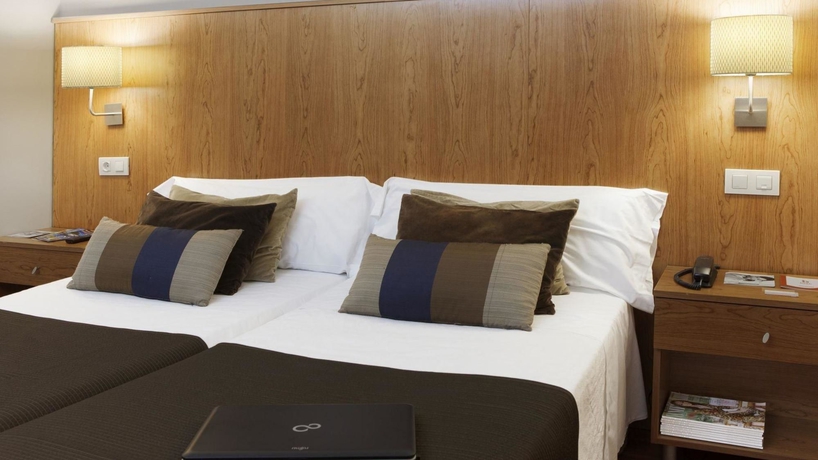 Imagen de la habitación del Apartahotel Senator Barcelona Apartments. Foto 15