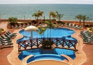 Imagen de la piscina del Apartahotel Serene Starbay. Foto 5