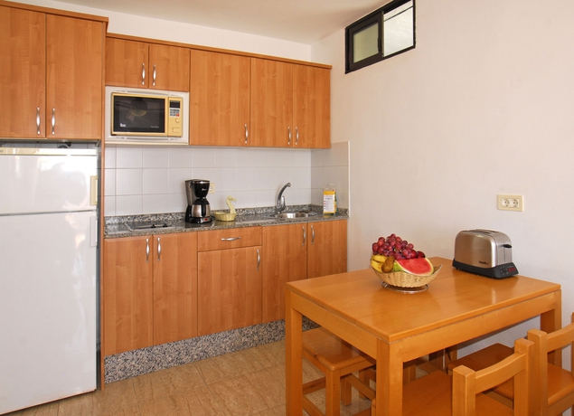 Imagen de la habitación del Apartahotel Servatur Altamar. Foto 4