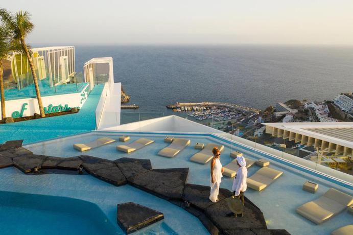 Imagen de los exteriores del Apartahotel Servatur Riosol. Foto 13