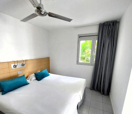 Imagen de la habitación del Apartahotel Servatur Riosol. Foto 10