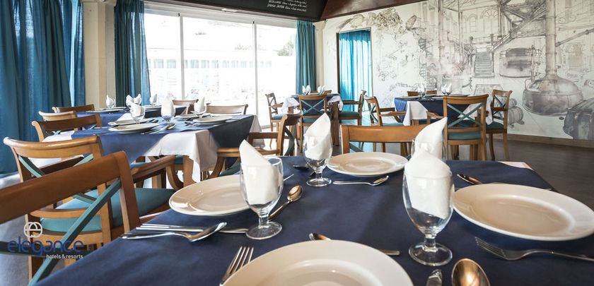 Imagen general del Apartahotel Sol y Mar, Cala Bona. Foto 3