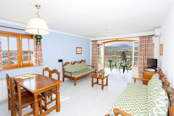 Imagen general del Apartahotel Sol y Mar, Cala Bona. Foto 15