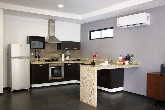 Imagen de la habitación del Apartahotel Sole Suites. Foto 3