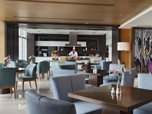 Imagen de los interiores del Apartahotel Somerset Riverview Chengdu. Foto 5