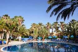 Imagen de la piscina del Apartahotel Stella Jandia. Foto 5