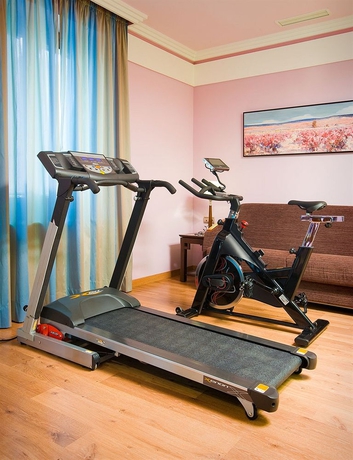 Imagen de los interiores del Apartahotel Suites Gran Via 44. Foto 9