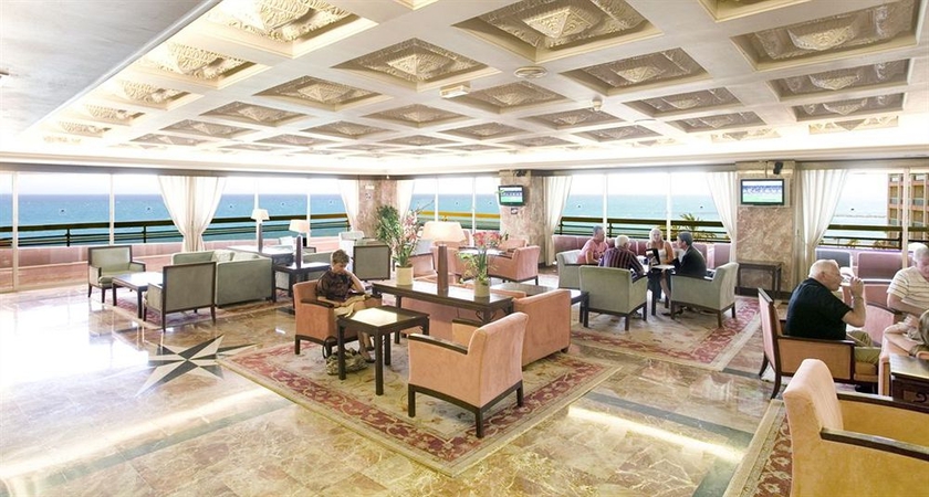 Imagen de los interiores del Apartahotel Sunset Beach Club. Foto 15