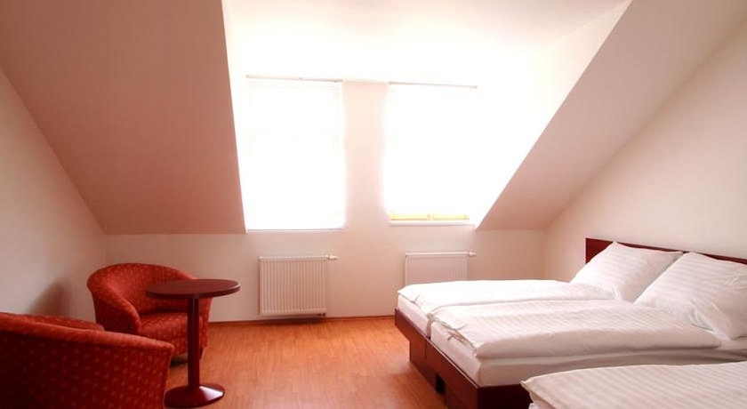 Imagen general del Apartahotel Susa, Praga. Foto 4