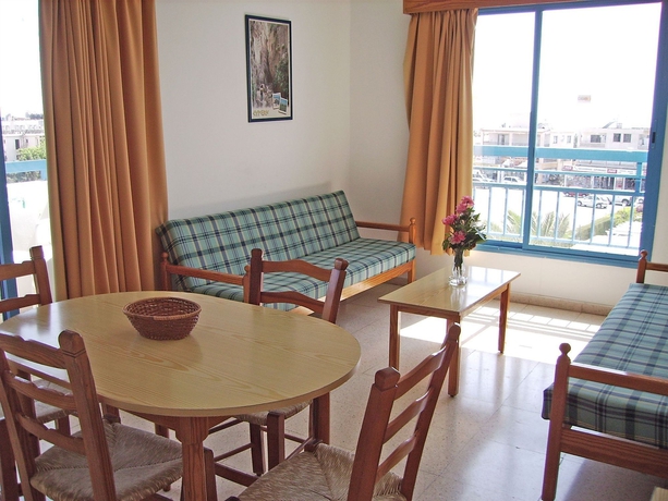 Imagen de los interiores del Apartahotel Tasmaria. Foto 7
