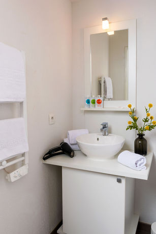 Imagen de la habitación del Apartahotel Ténéo Apparthotel Bordeaux Maritime. Foto 10